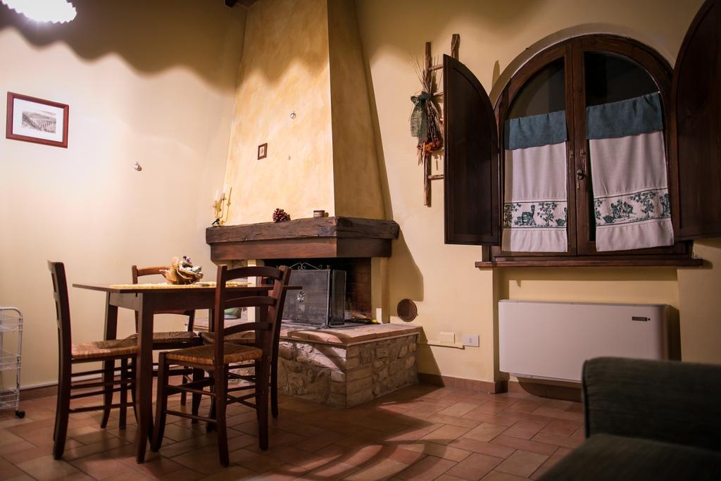 La Tenuta Dei Ricordi Castel Ritaldi Bagian luar foto